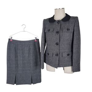 Le Suit Skirt Suit Size 6P Black Textured Pleated Hem Pockets 4 Button Lined